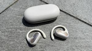 Best Budget Earbuds Under $30 in 2025 – High-Quality Sound Without Breaking the Bank